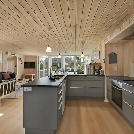 Amazing In With 2 Bedrooms And Wifi Ferienhaus *